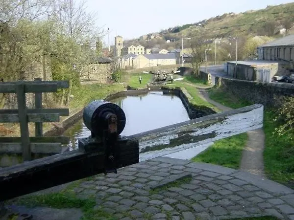 Huddersfield Town Canal Retreat Pet Friendly Regno Unito