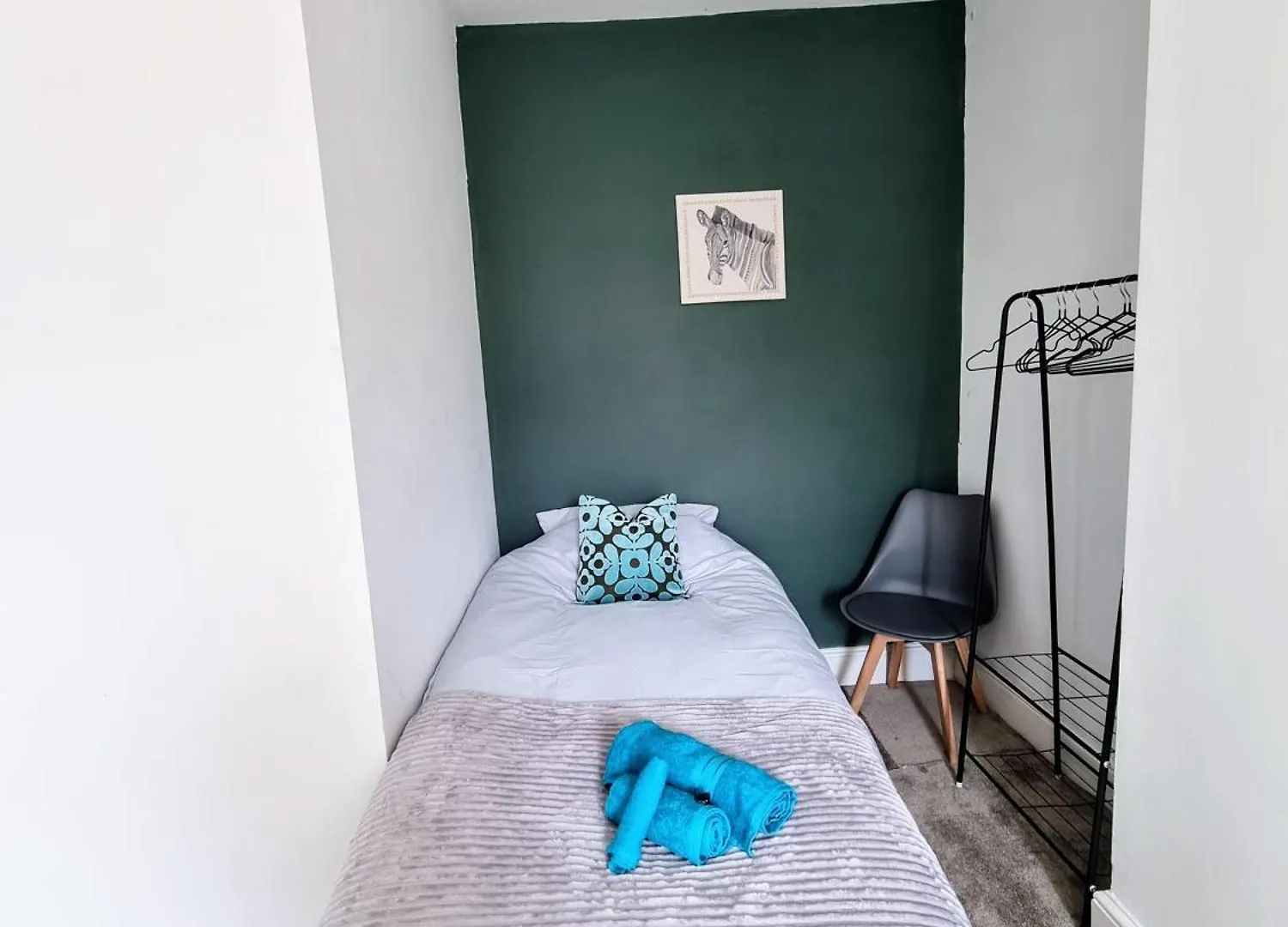 Huddersfield Town Canal Retreat Pet Friendly 0*,